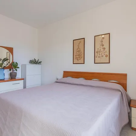 Elbablu By Elbasummer アパート ラコナ